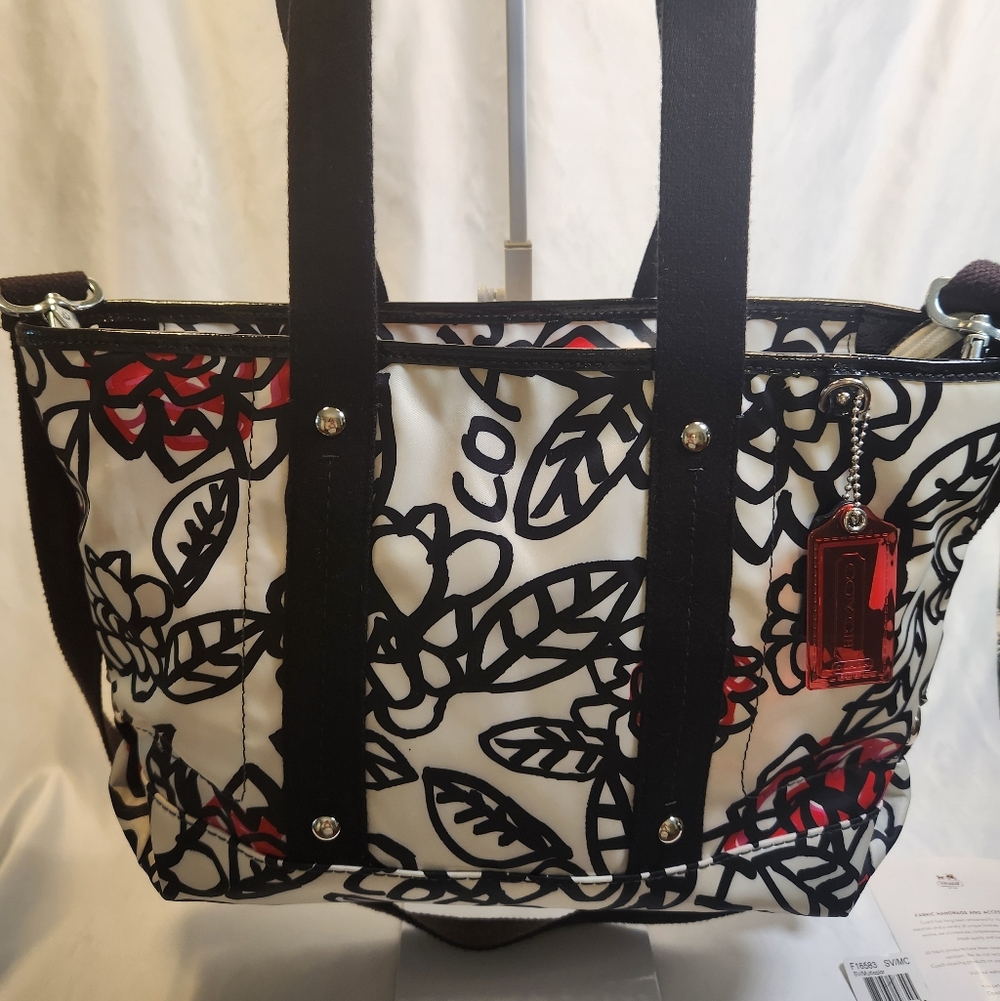 Coach Poppy Daisy Floral Graffiti Tote Bag